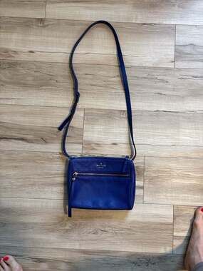Kate Spade Kate Spade Pebbled Leather Top Zip Crossbody Sapphire